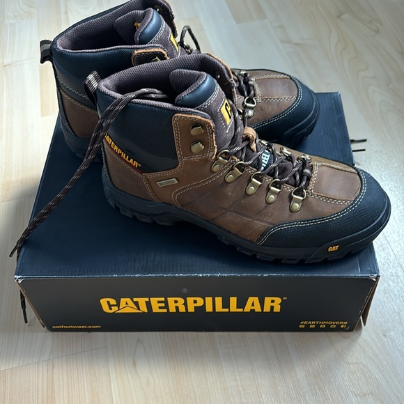 Caterpillar CAT Men’s Threshold Work Boot - Picture 8 of 9